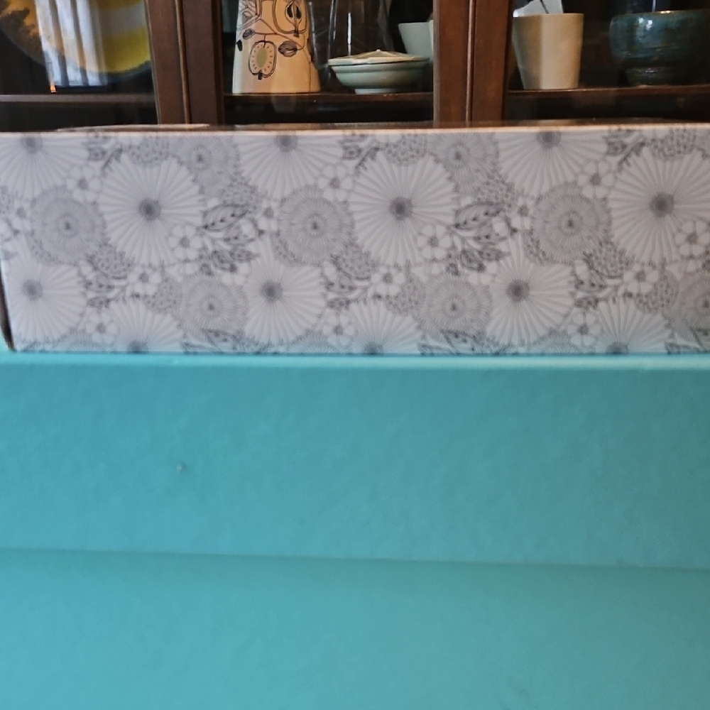 NWT Sand + Fog Scented Candle Set - Picture 6 of 12